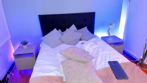 AMY online show from 11/11/25, 09:37