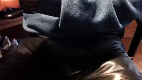 naaapa online show from 11/11/25, 08:36