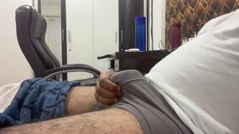 naag_raj online show from 10/26/25, 12:22