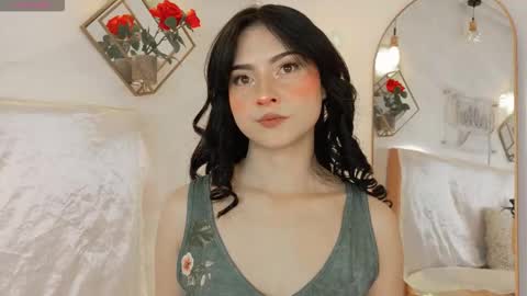 naamah_b online show from 03/06/26, 02:24