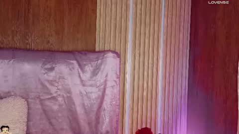 naamah_b online show from 07/16/26, 02:56