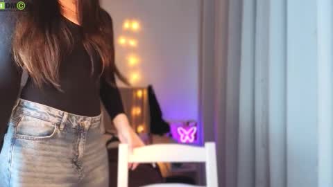 Nabi online show from 09/15/25, 03:23