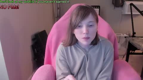 Snapshot of nacmar chatting on 07/22/26, 03:42 Natalie Marlo online show from 07/22/26, 03:42