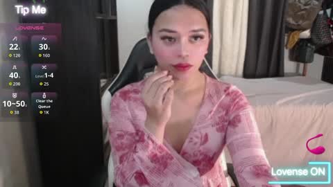 Nadia online show from 05/03/26, 05:30