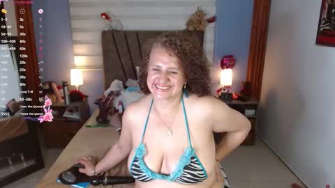 nadia_84 online show from 02/09/26, 07:18