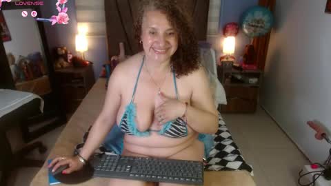 Snapshot of nadia_84 chatting on 05/22/26, 01:46 nadia_84 online show from 05/22/26, 01:46