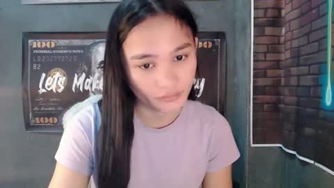 nadiestar online show from 04/23/26, 10:56