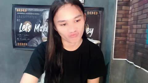 nadiestar online show from 04/26/26, 10:40