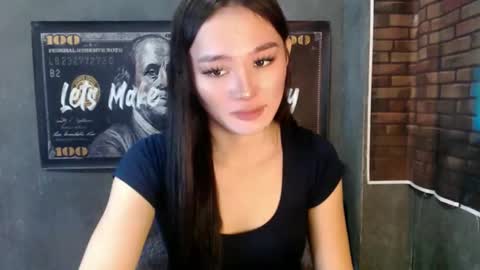 nadiestar online show from 05/27/26, 11:46