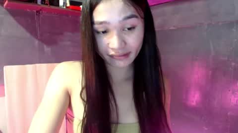nadiestar online show from 07/25/26, 06:05