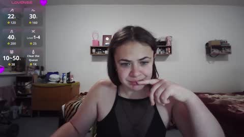 nadiiamorgun online show from 10/27/25, 06:45