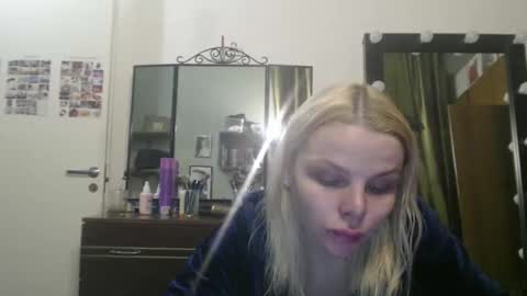 Snapshot of nadyagt chatting on 03/25/26, 06:14 nadyagt online show from 03/25/26, 06:14