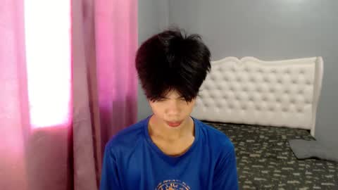 Snapshot of nagaselen34 chatting on 04/13/26, 03:34 Jhay online show from 04/13/26, 03:34