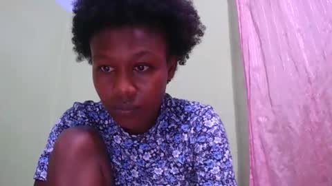 Snapshot of nah296652 chatting on 02/15/26, 04:03 nah296652 online show from 02/15/26, 04:03