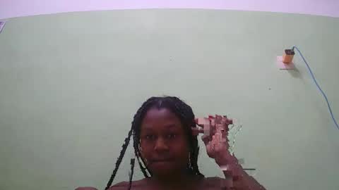 nah296652 online show from 05/06/26, 06:41