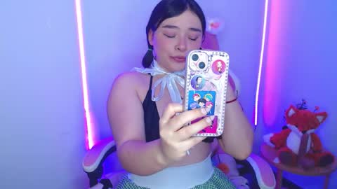 nahia cute     only   online show from 03/07/26, 05:21