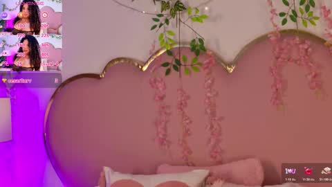 NahiaraReina  online show from 03/28/26, 01:43