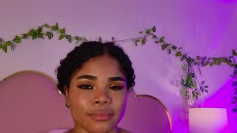 Snapshot of nahiarareina chatting on 05/24/26, 01:49 NahiaraReina online show from 05/24/26, 01:49