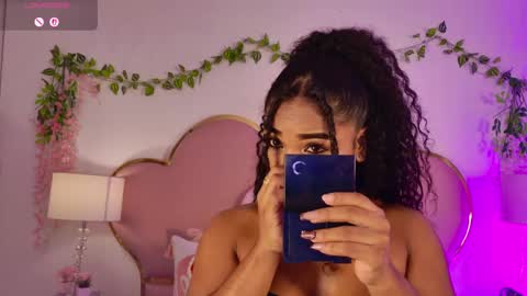 Snapshot of nahiarareina chatting on 05/28/26, 02:03 NahiaraReina online show from 05/28/26, 02:03