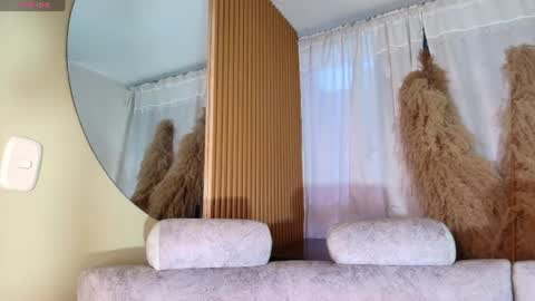 NahiaVictoria  online show from 06/22/26, 10:56