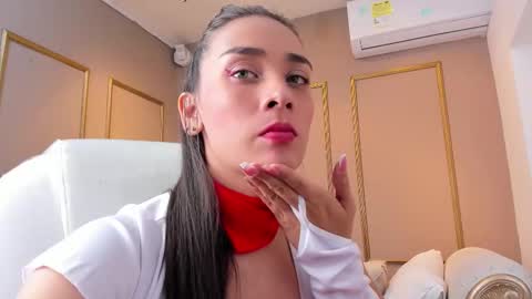 Nahimi online show from 11/06/25, 07:37