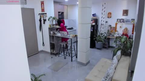 Nahirr online show from 05/09/26, 02:44