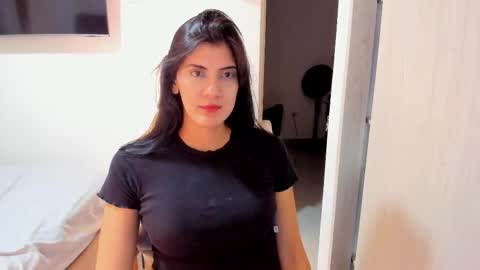 independent model online show from 09/17/25, 01:29