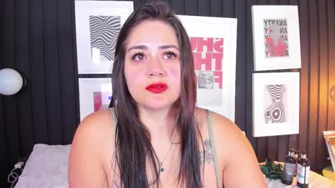 Nahomi  online show from 02/13/26, 10:44