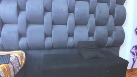 Snapshot of nahomiandandres1 chatting on 01/11/26, 03:22 Nahomi and andes online show from 01/11/26, 03:22