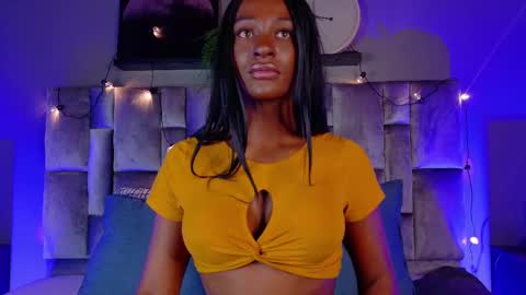  VICTORIA  online show from 09/23/25, 07:28