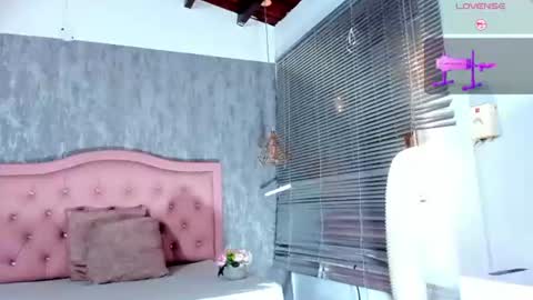 Snapshot of nahomidi_bello chatting on 07/25/26, 01:30 online show from 07/25/26, 01:30