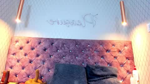 Nahomi online show from 02/27/26, 04:45