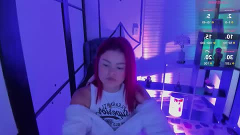 Nahomi online show from 11/04/25, 04:11