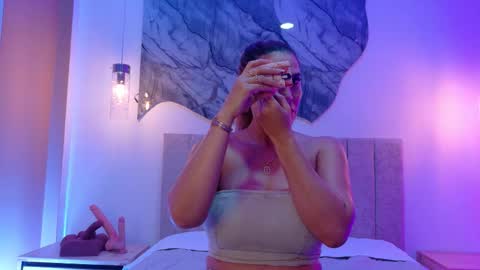 NahomiRoss online show from 02/03/26, 12:21