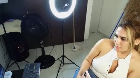 NahomiRoss online show from 02/27/26, 02:11