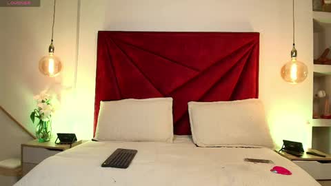 NahomiRoss online show from 04/21/26, 12:44