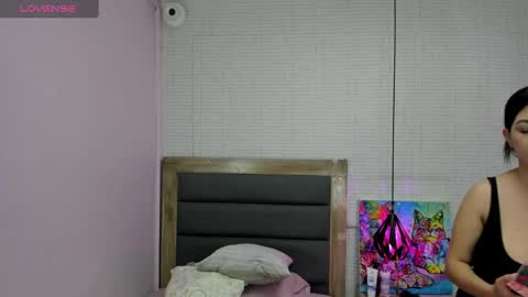 Snapshot of nahomirosse chatting on 10/01/25, 12:11   SHELBY   online show from 10/01/25, 12:11