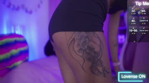 nahomy 2308 online show from 04/28/26, 11:37