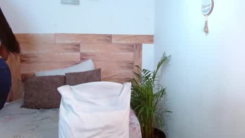 nahomy_gree online show from 03/24/26, 06:24