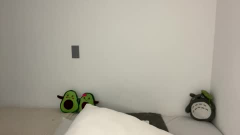 nahomy online show from 04/06/26, 01:01