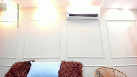 Nahomy online show from 01/09/25, 10:31