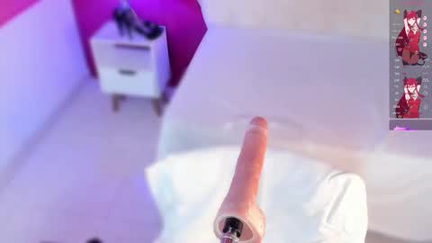 Nahomy Roberts online show from 02/19/25, 01:17