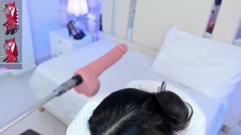 Nahomy Roberts online show from 02/07/26, 08:40