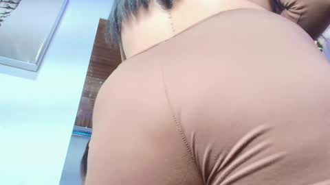 Naia x online show from 11/17/25, 06:35