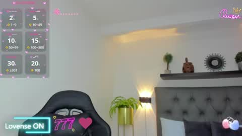 Snapshot of naiara30_ chatting on 07/23/26, 02:26 N A I A R A online show from 07/23/26, 02:26