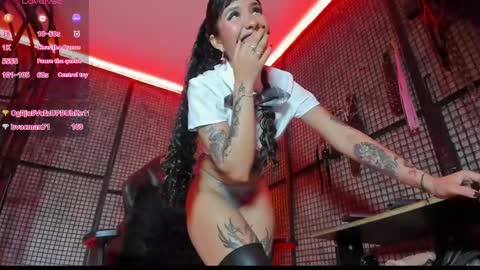 Naila online show from 04/18/26, 04:22