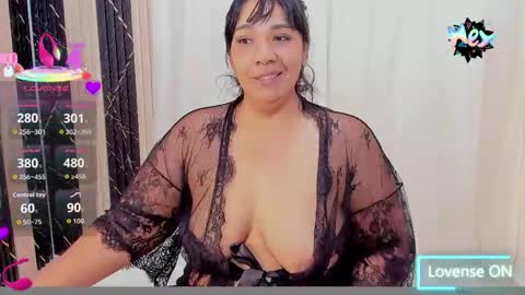 Nailha online show from 04/26/26, 11:08