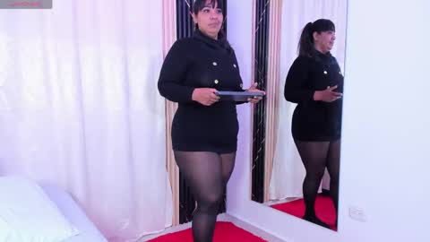 Nailha online show from 05/20/26, 11:05