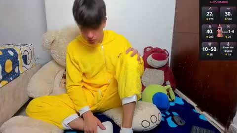 Snapshot of naim_theking chatting on 02/26/26, 02:54 N A I M T H E K I N G online show from 02/26/26, 02:54