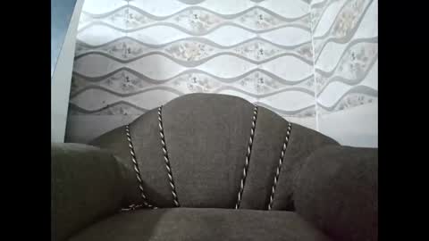 Snapshot of naina00123 chatting on 09/20/25, 08:04 Naina online show from 09/20/25, 08:04